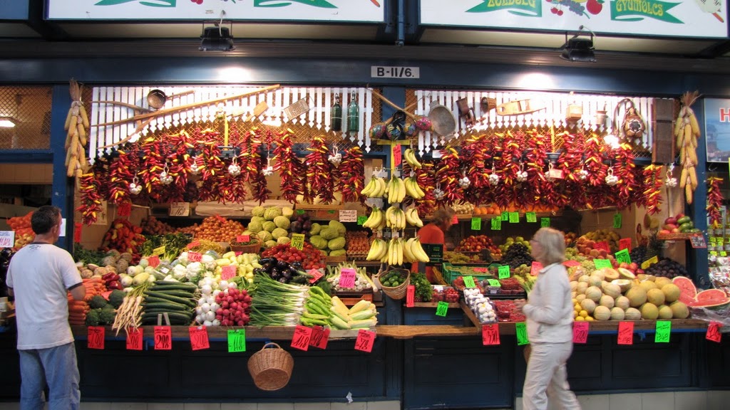 Паприка на рынке в Будапеште.